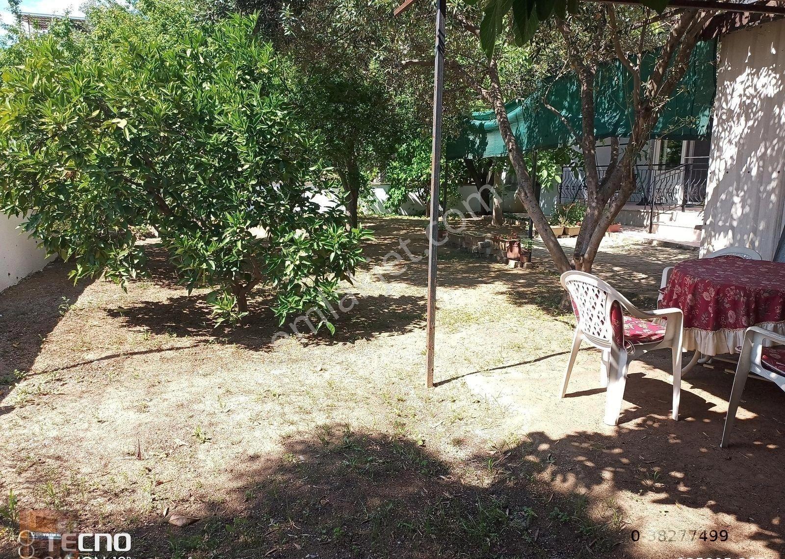 Kardeşköy De Satılık Bahçeli Tripleks Villa 408 Metrekare - Görsel 34