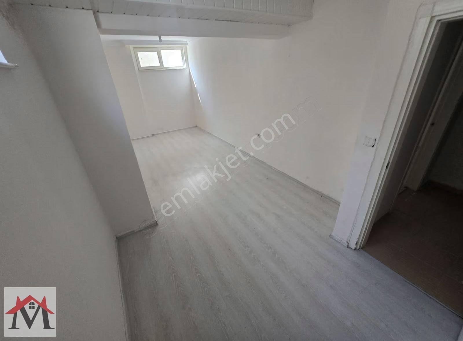 Kızıltoprak Mahallesinde 3+1 Ters Dublex Daire - Görsel 23
