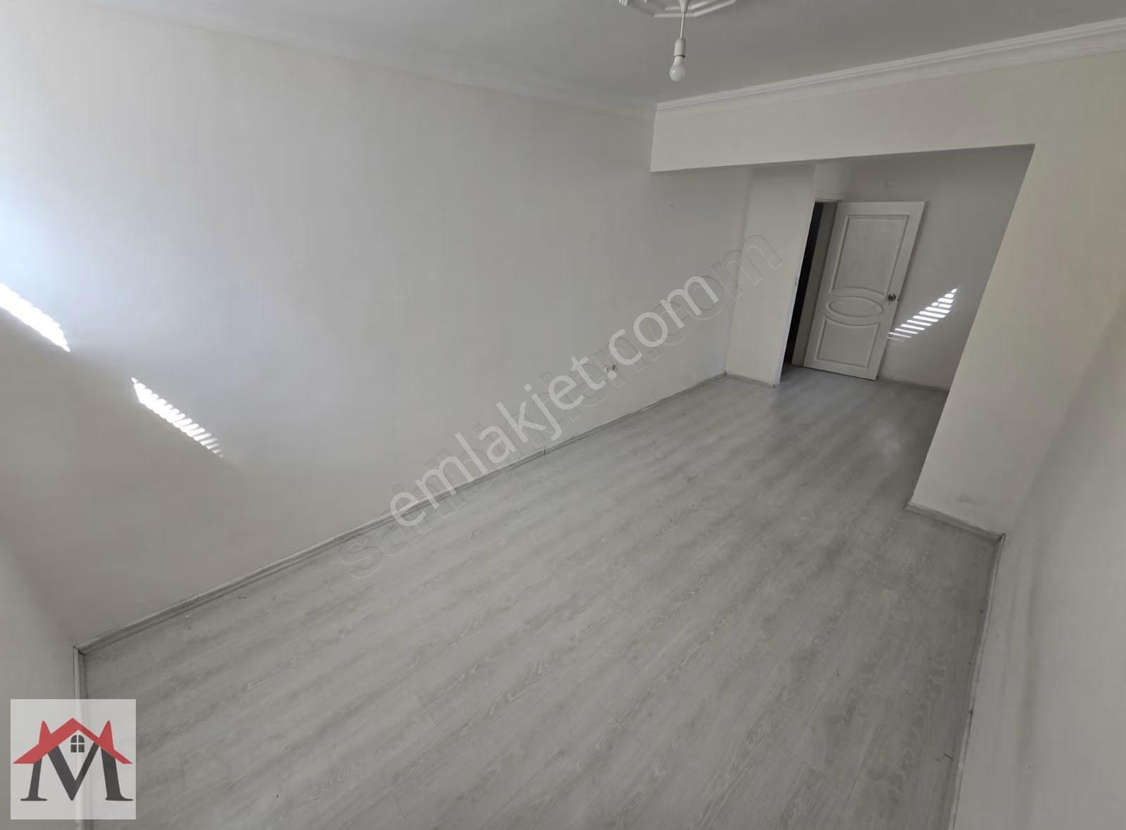 Kızıltoprak Mahallesinde 3+1 Ters Dublex Daire - Görsel 19