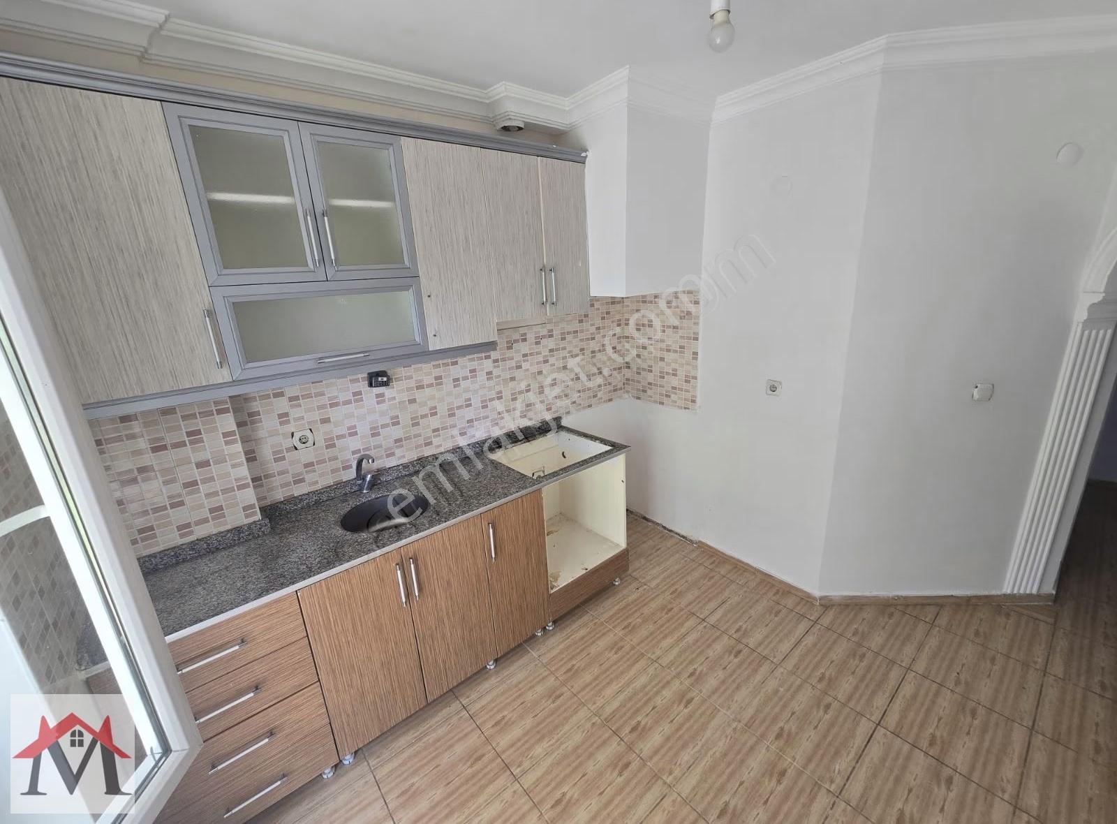 Kızıltoprak Mahallesinde 3+1 Ters Dublex Daire - Görsel 16