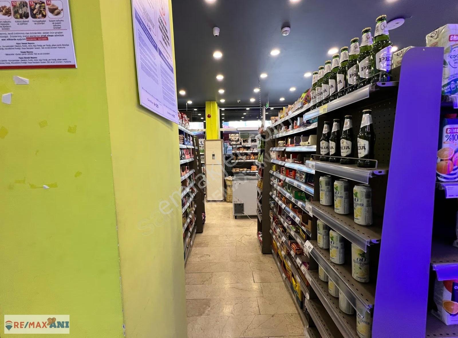 Çekmeköy 'de Yüksek Cirolu Hazır Devren Kiralık Kurumsal Market - Görsel 3