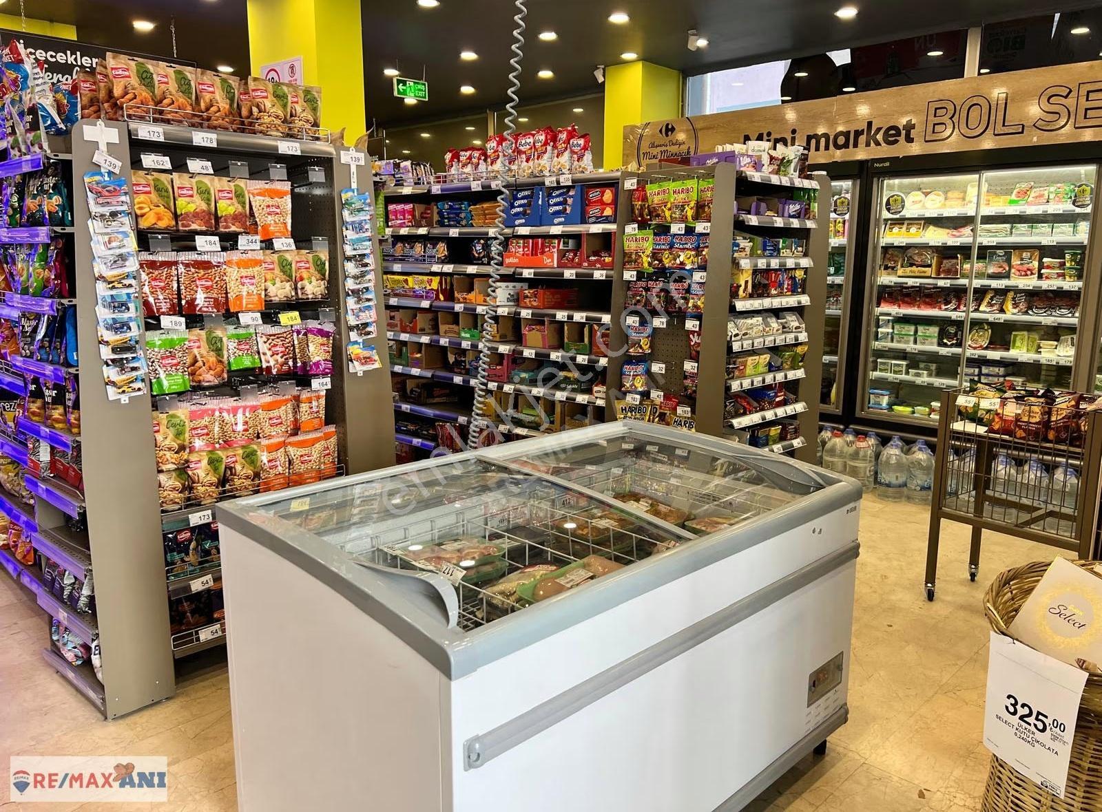 Çekmeköy 'de Yüksek Cirolu Hazır Devren Kiralık Kurumsal Market - Görsel 5