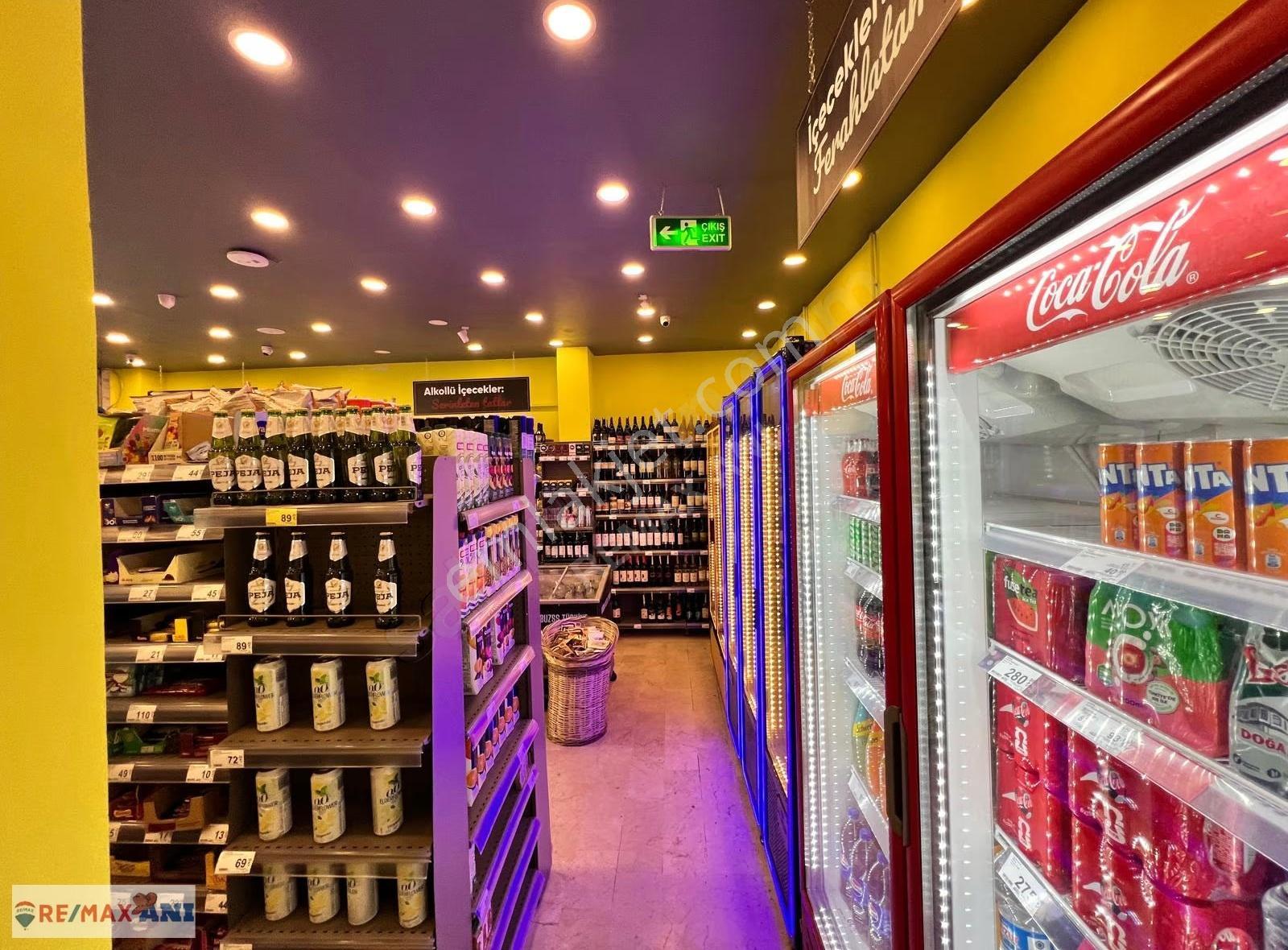 Çekmeköy 'de Yüksek Cirolu Hazır Devren Kiralık Kurumsal Market - Görsel 13