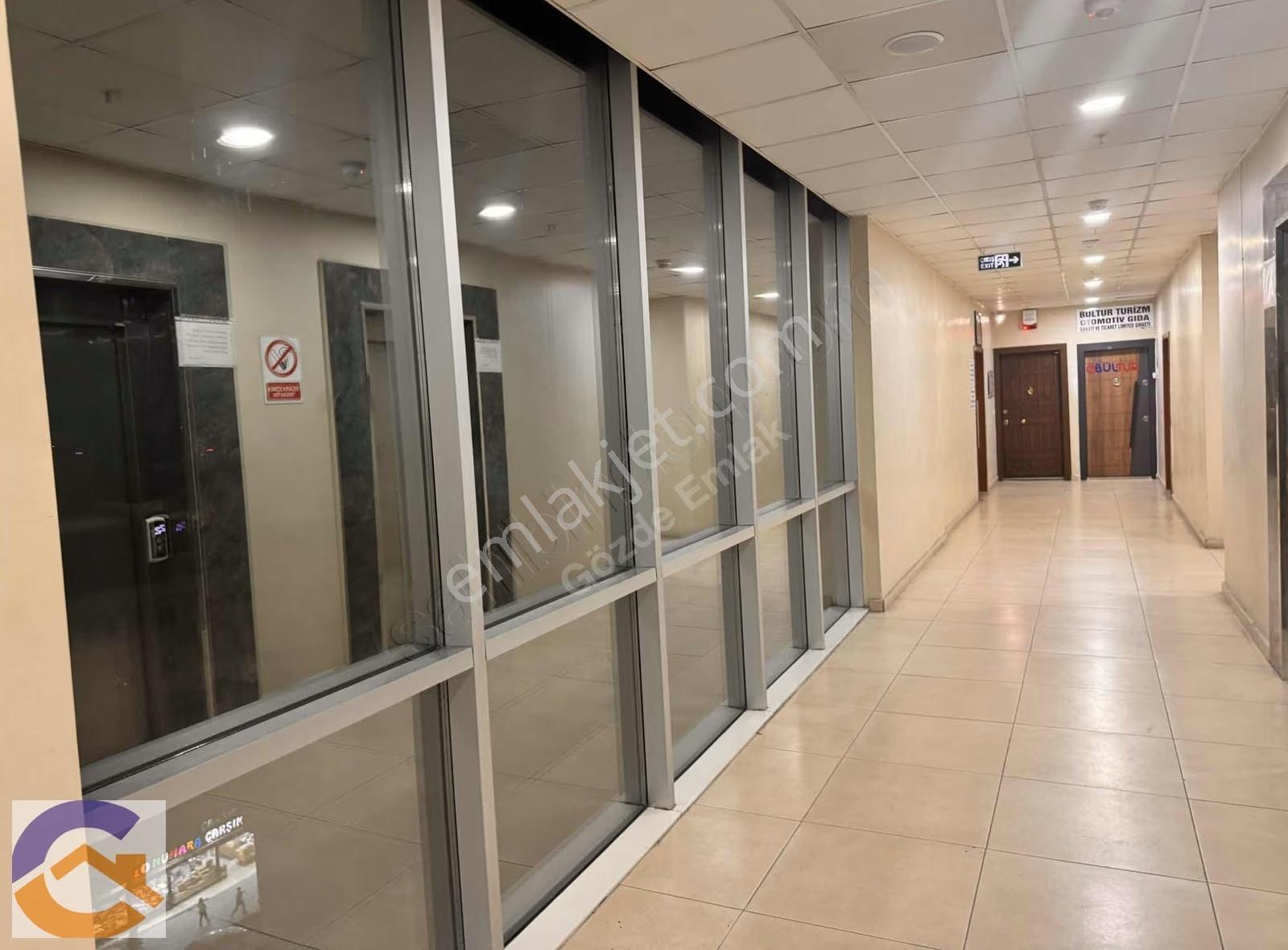 Esenyurt Mg Plaza'da Kiralık 60m² Ofis İskanlı,kapalı Otoparklı - Görsel 17