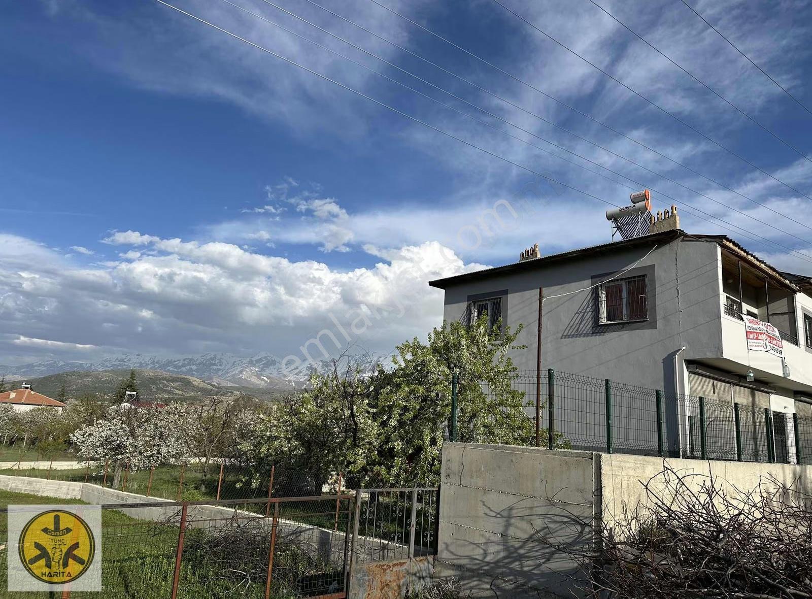 1318 M2 Arsa İçerisinde 3 Katlı Villa - Görsel 5