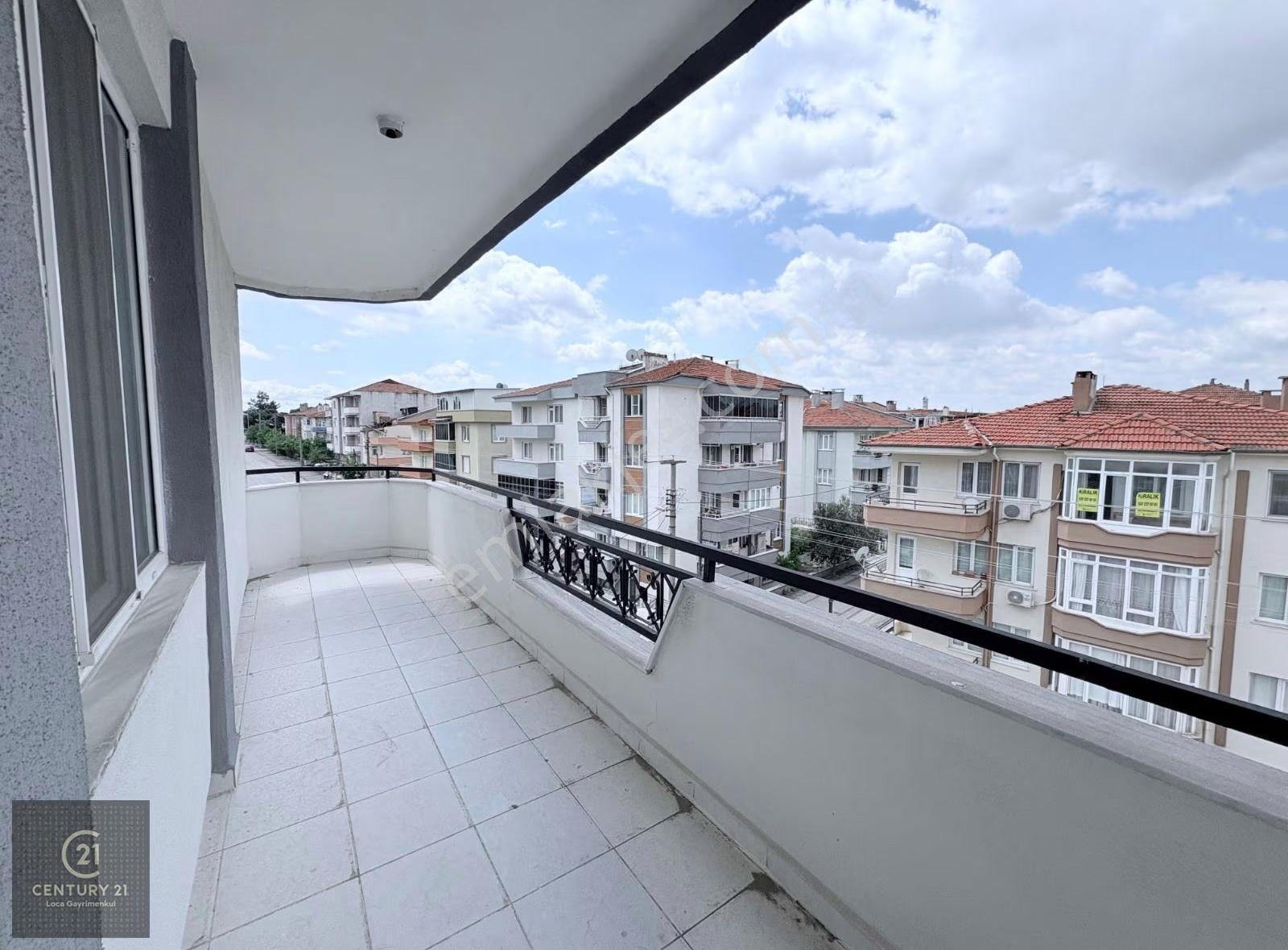 Hasan Basri Çantay Mahallesinde Ķiralık 3+1 Kiralık Daire - Görsel 5