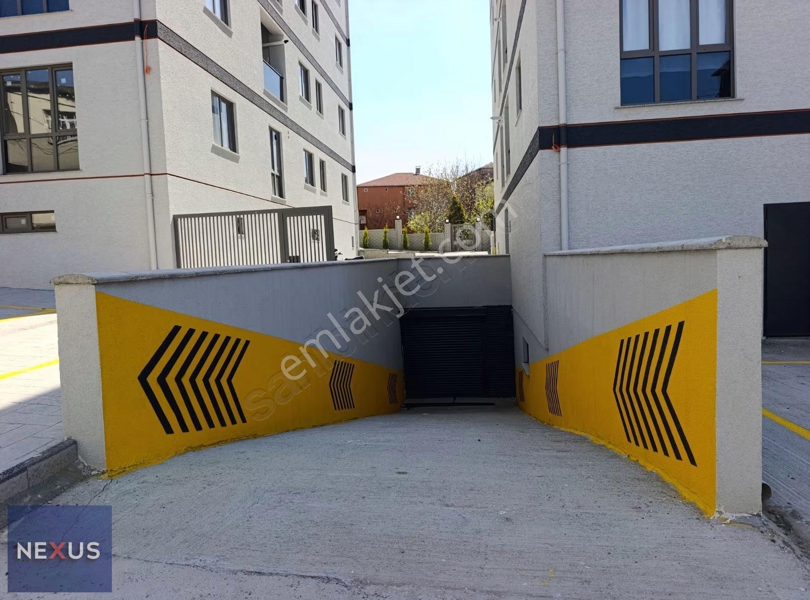 Sultanbeylide Metroya Yakın Butik Sitede Satılık 2+1 Geniş Daire - Görsel 33