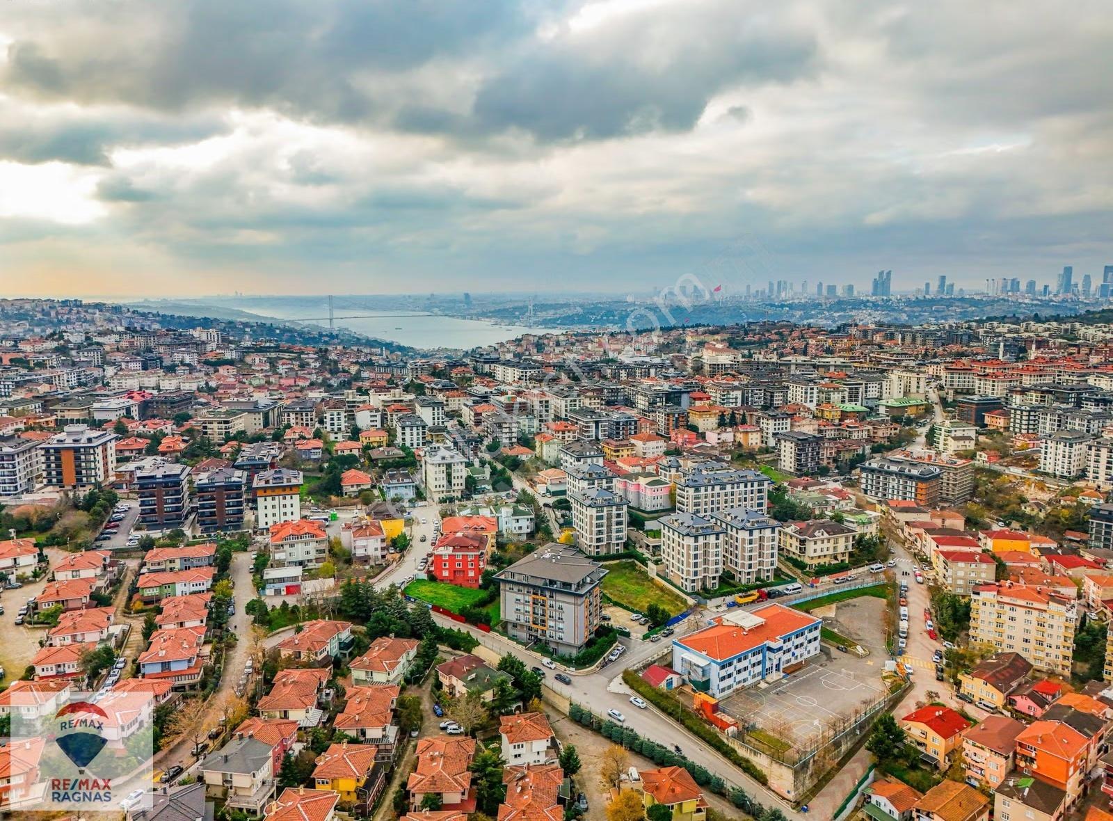 Çengelköy Bahçelievlerde 187m2 3+1 İskanlı Otopark Satılık Daire