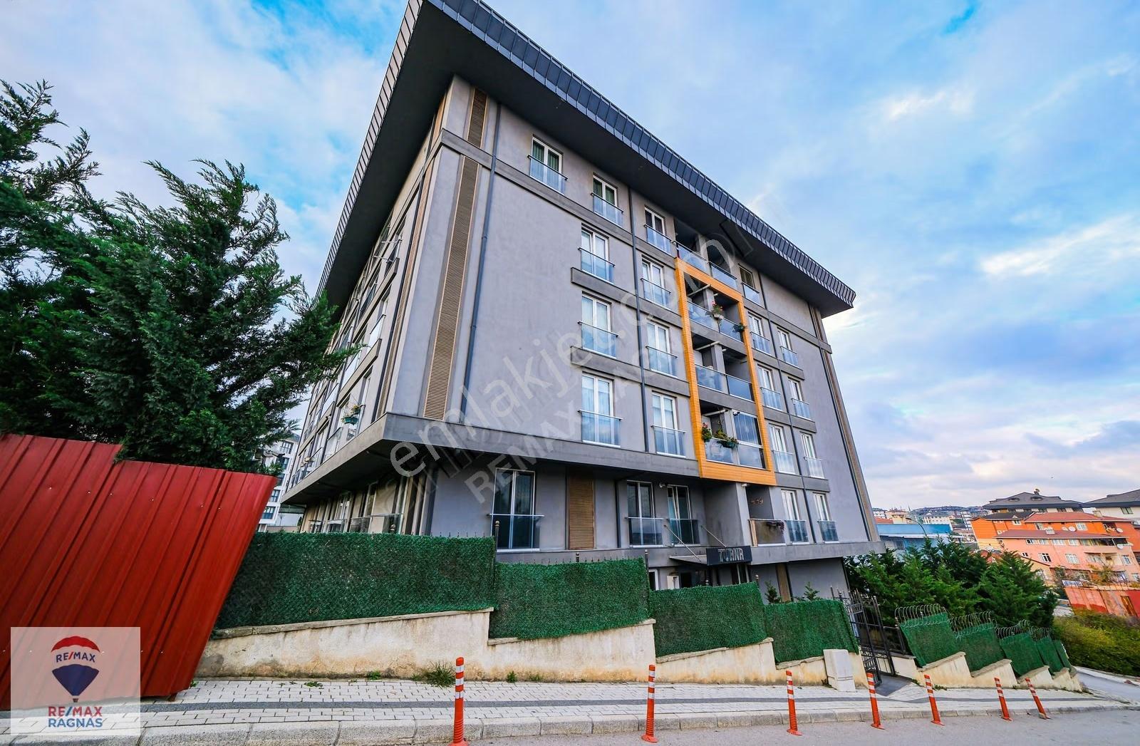 Çengelköy Bahçelievlerde 187m2 3+1 İskanlı Otopark Satılık Daire - Görsel 19