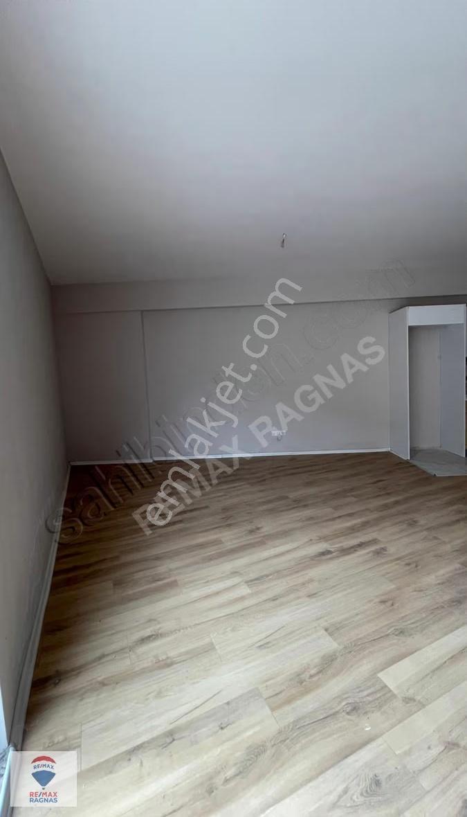 Pendik Captain Hill'de 2+2 Bahçe Dubleksi Kiralık Daire - Görsel 31