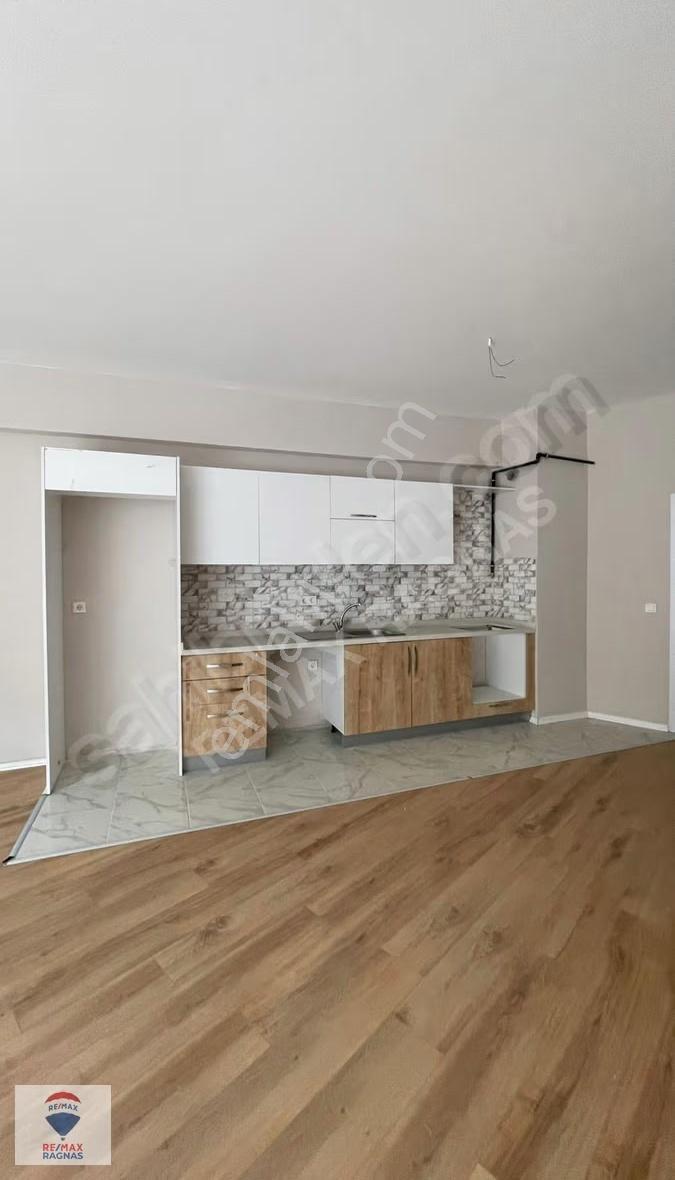 Pendik Captain Hill'de 2+2 Bahçe Dubleksi Kiralık Daire - Görsel 18