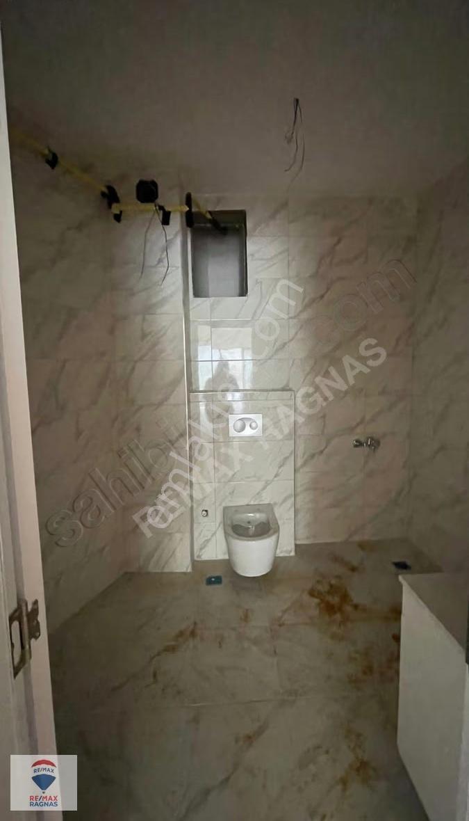 Pendik Captain Hill'de 2+2 Bahçe Dubleksi Kiralık Daire - Görsel 17