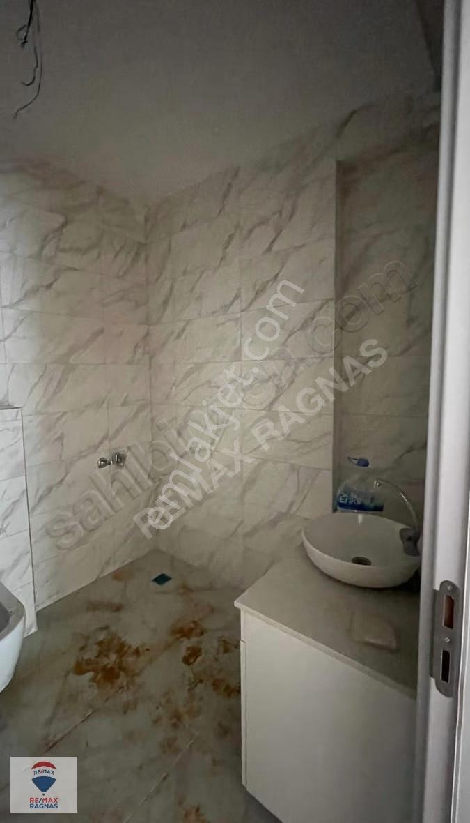 Pendik Captain Hill'de 2+2 Bahçe Dubleksi Kiralık Daire - Görsel 3