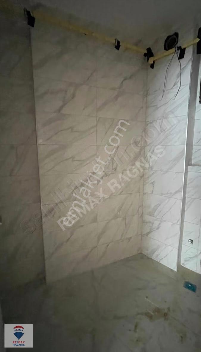 Pendik Captain Hill'de 2+2 Bahçe Dubleksi Kiralık Daire - Görsel 15