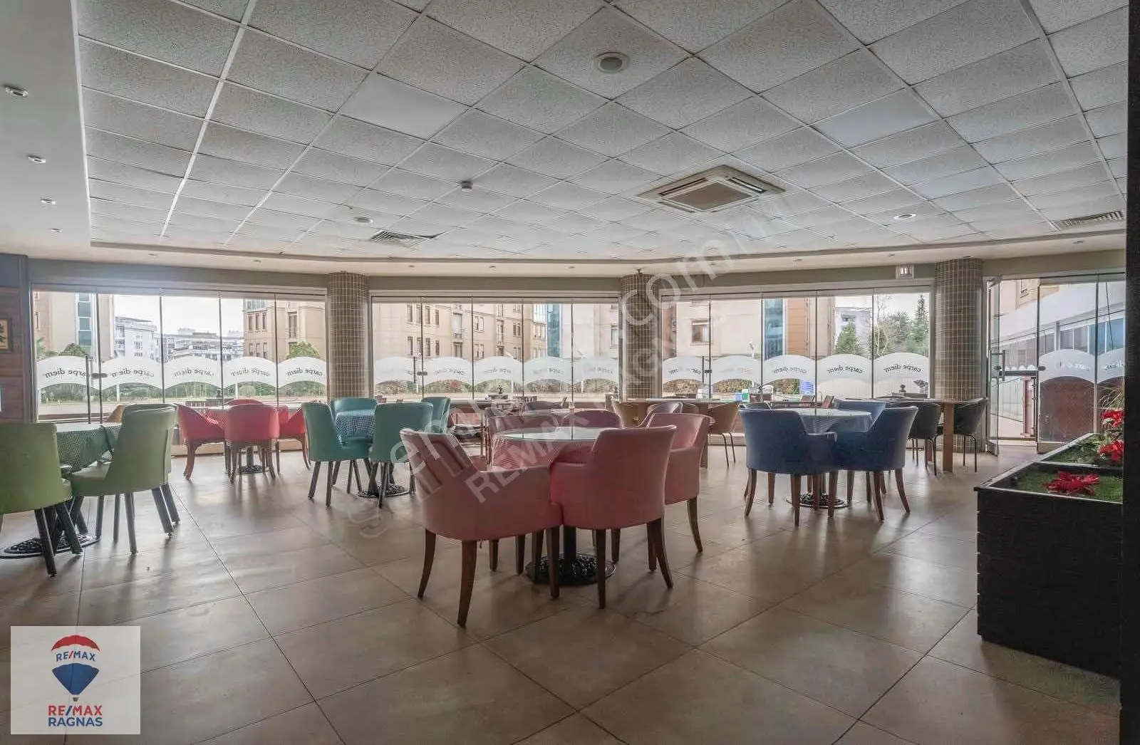 Çekmeköy Taşdelen Carpe Diem Sitesinde 70m2 Satılık 1+1 Daire - Görsel 2