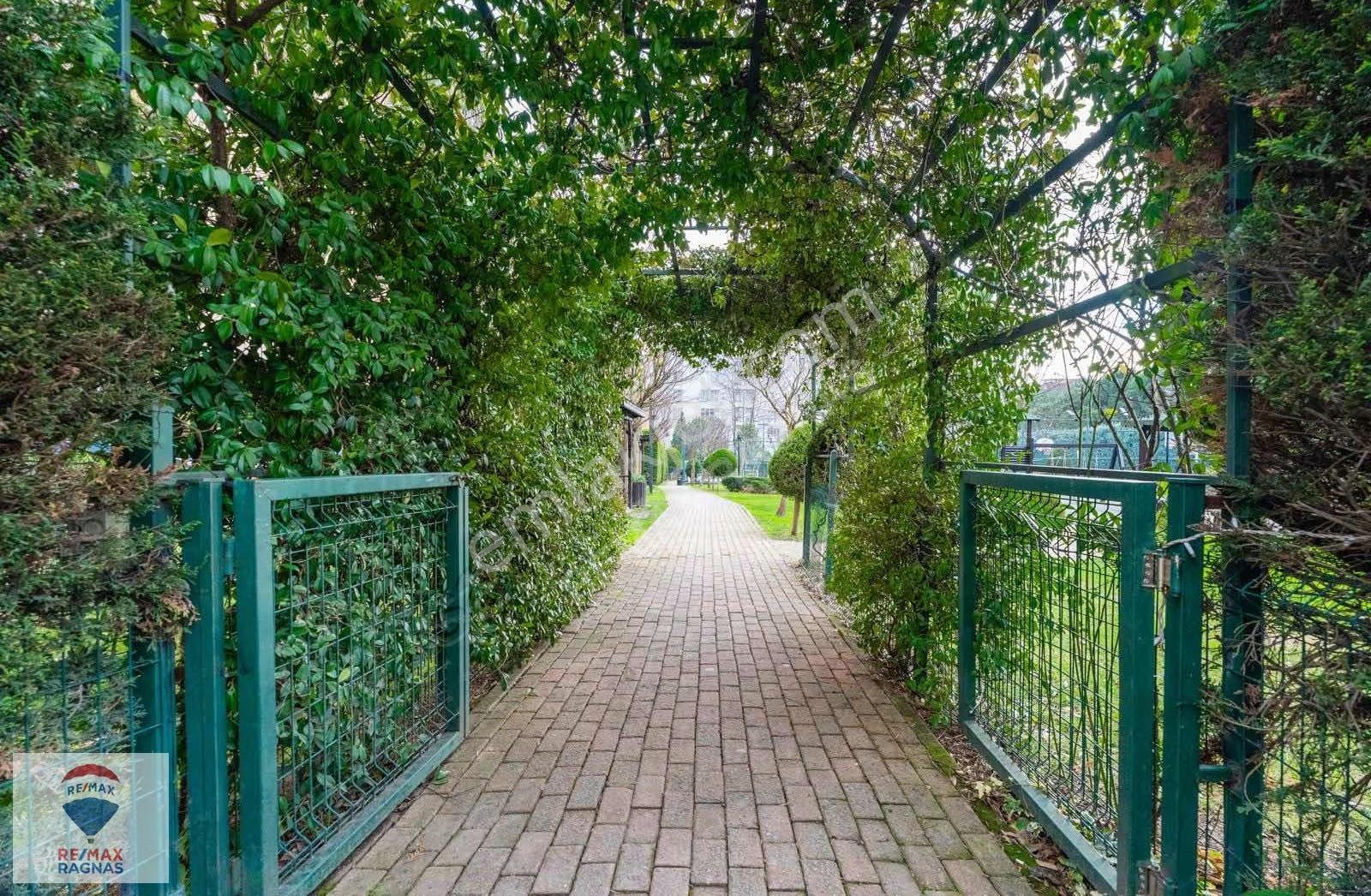Çekmeköy Taşdelen Carpe Diem Sitesinde 70m2 Satılık 1+1 Daire - Görsel 27