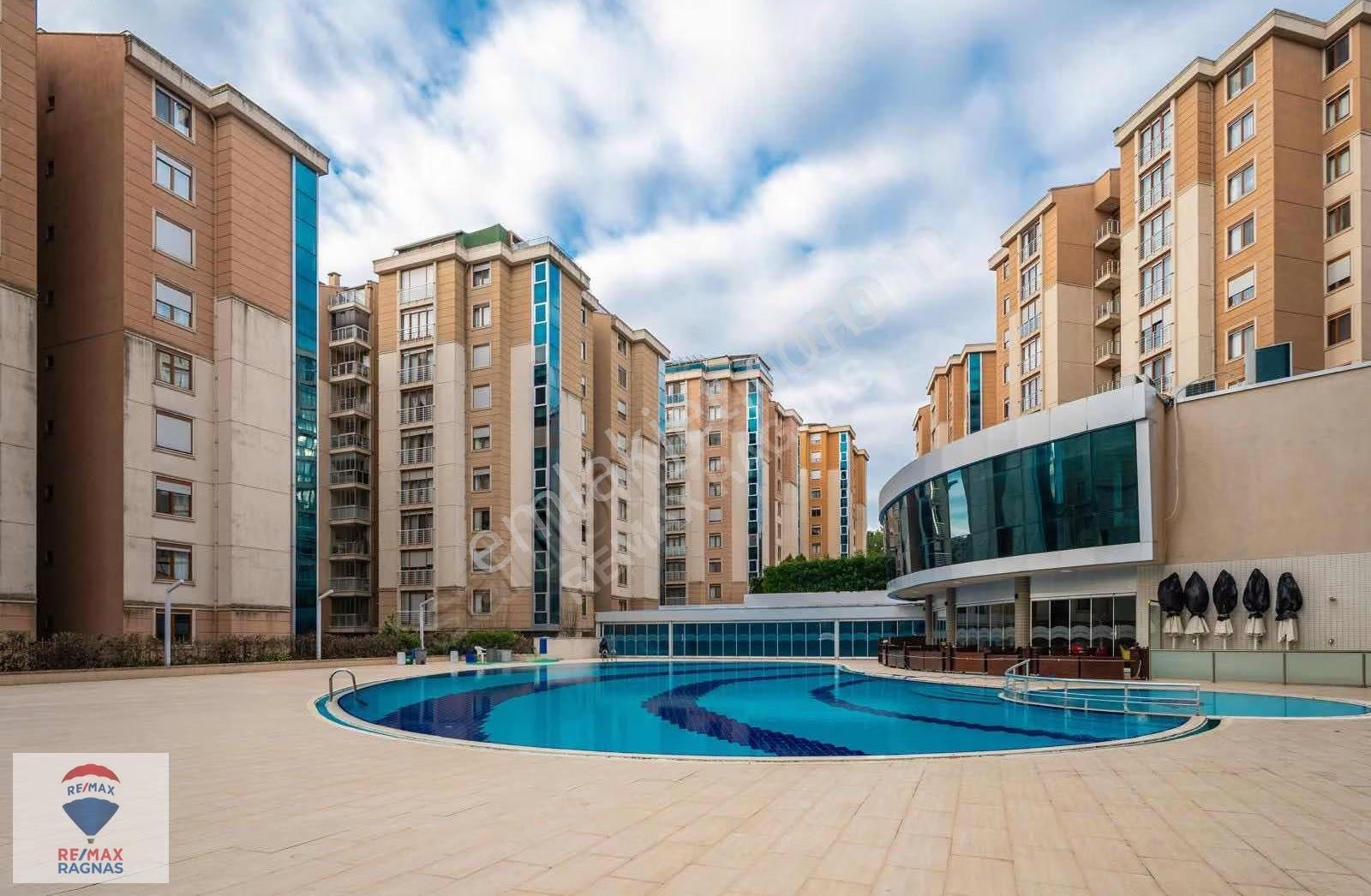 Çekmeköy Taşdelen Carpe Diem Sitesinde 70m2 Satılık 1+1 Daire - Görsel 16