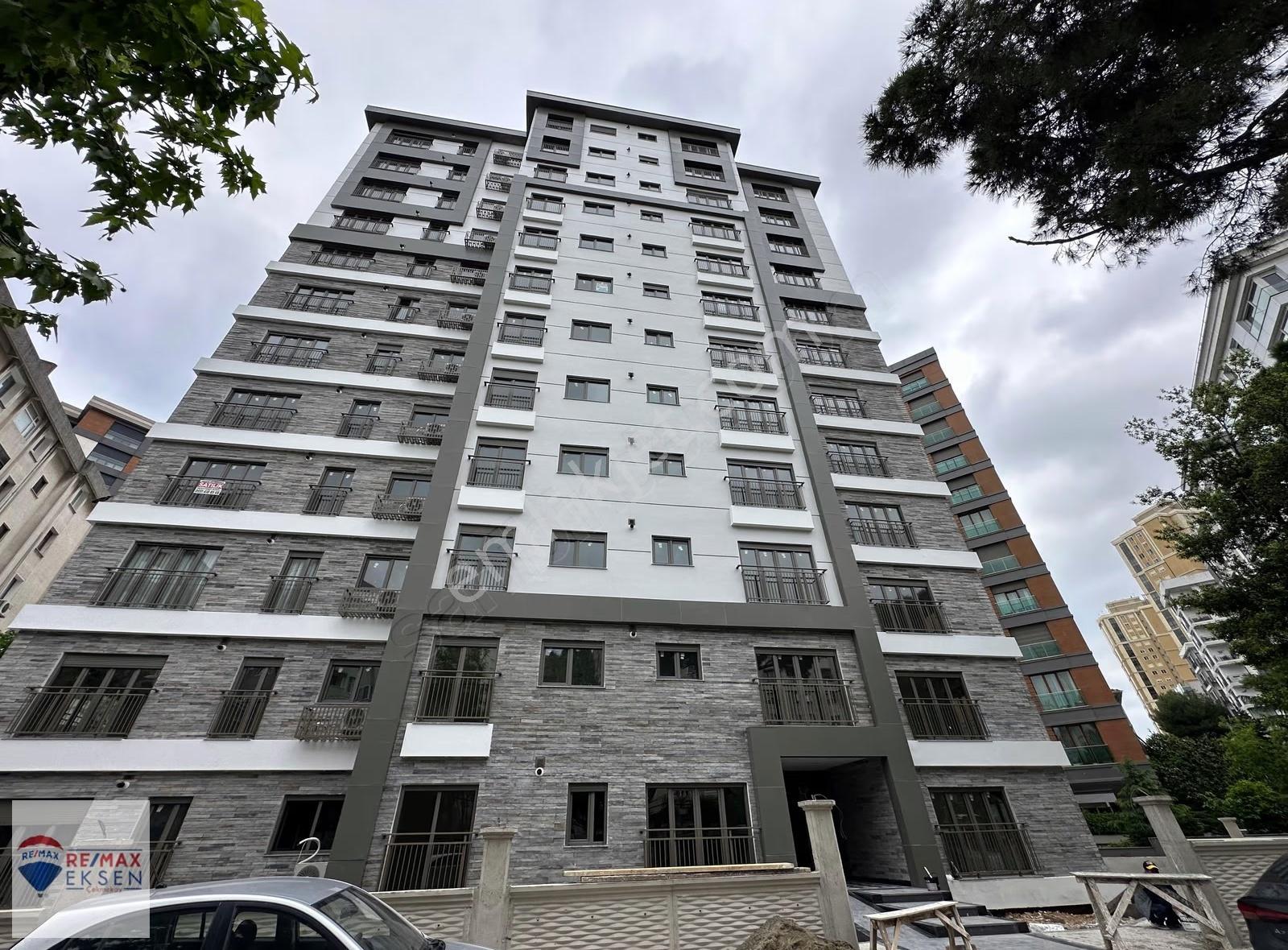 Erenköy Alpler Sokak 3+1 Sıfır Ebeveyn Banyolu Daire