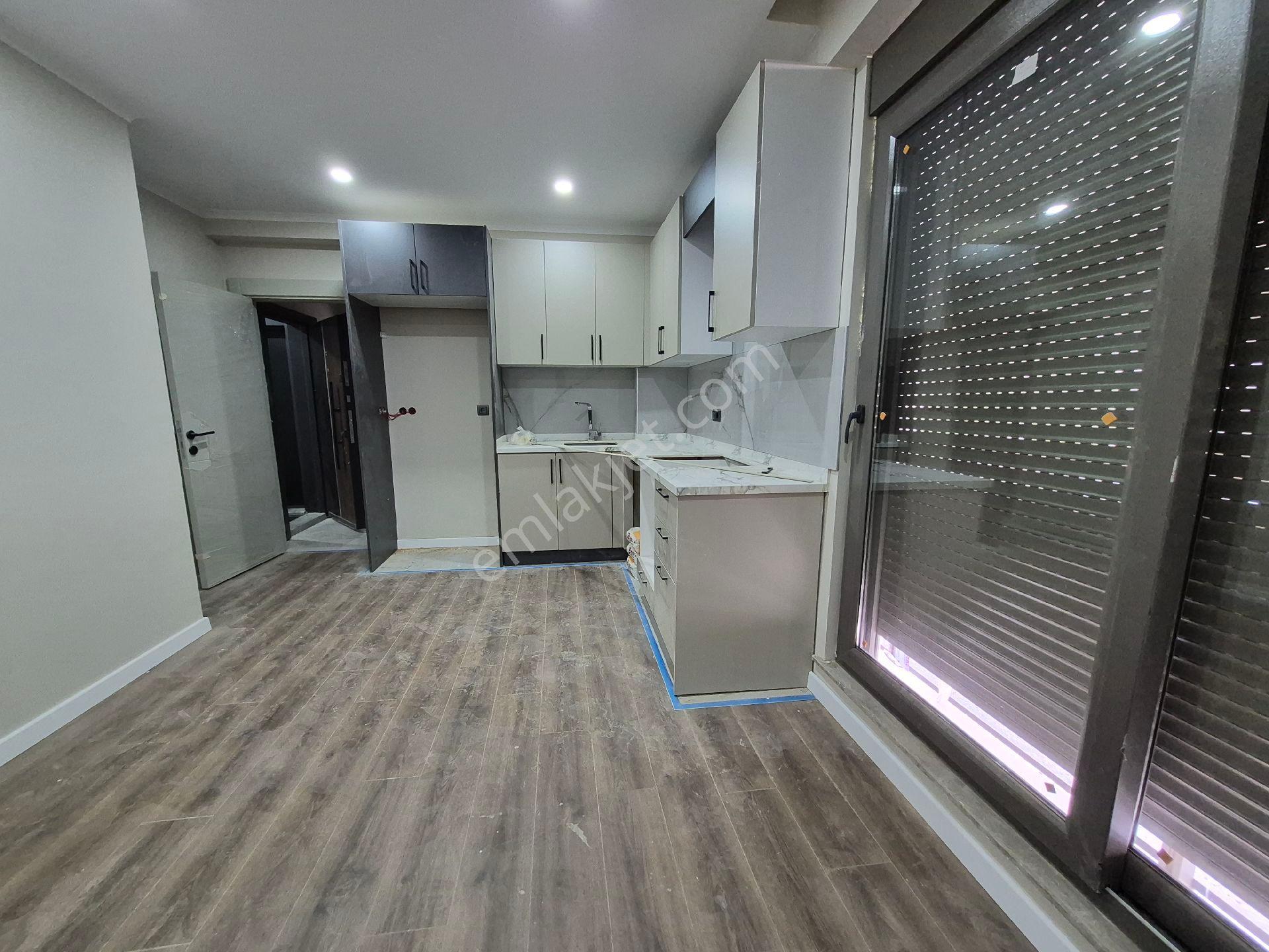 Sıfır Binada 1+1 Bahce Katı I - Görsel 11