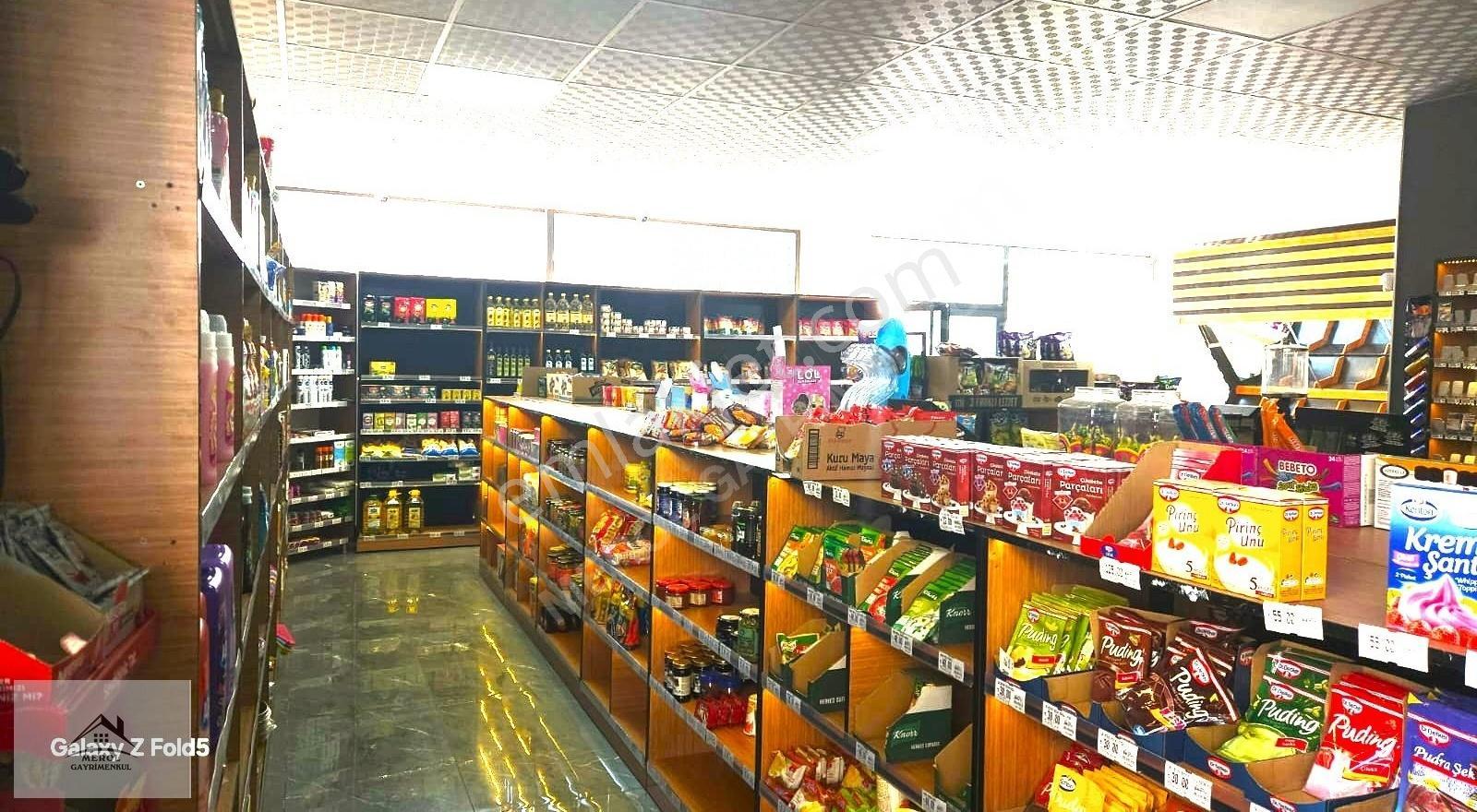 Karşıyaka İmbatlı'da 150 M² Köşe Dükkan - Görsel 11