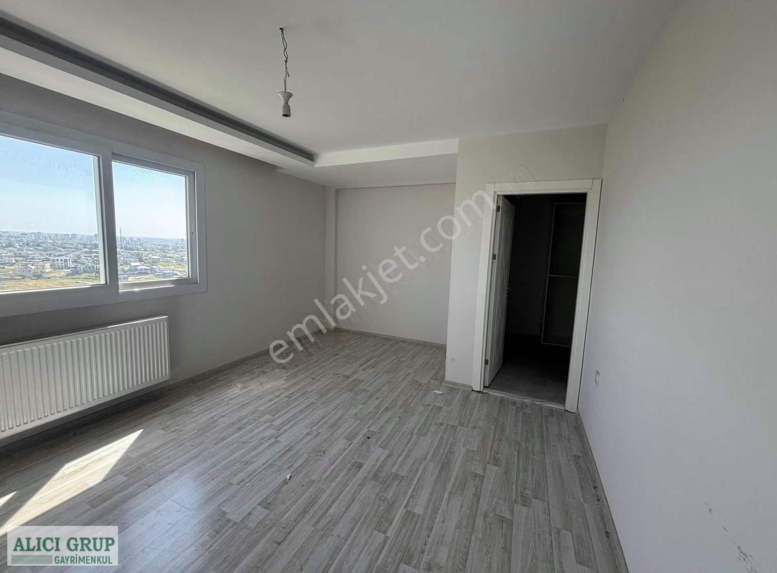 Stad Karşısı Tepe Nokta Geniş 3+1 Kapalı Mutfak Kiralık - Görsel 25