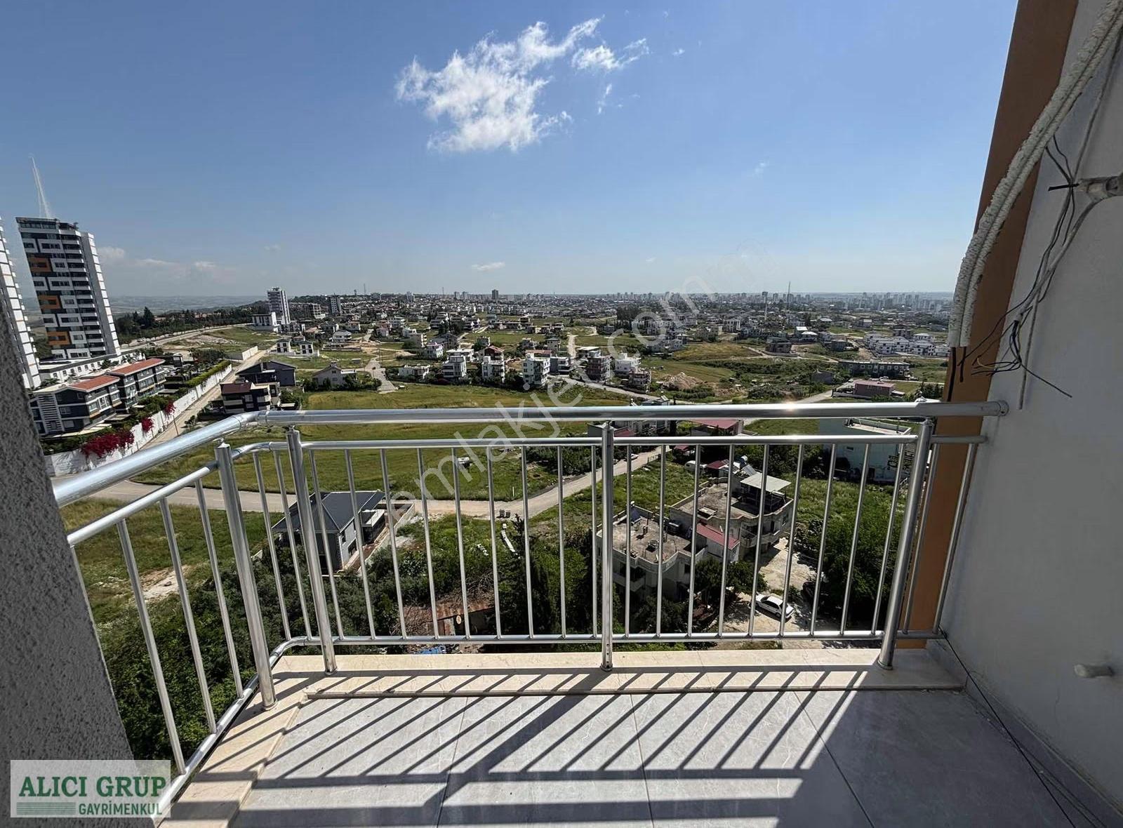 Stad Karşısı Tepe Nokta Geniş 3+1 Kapalı Mutfak Kiralık - Görsel 15