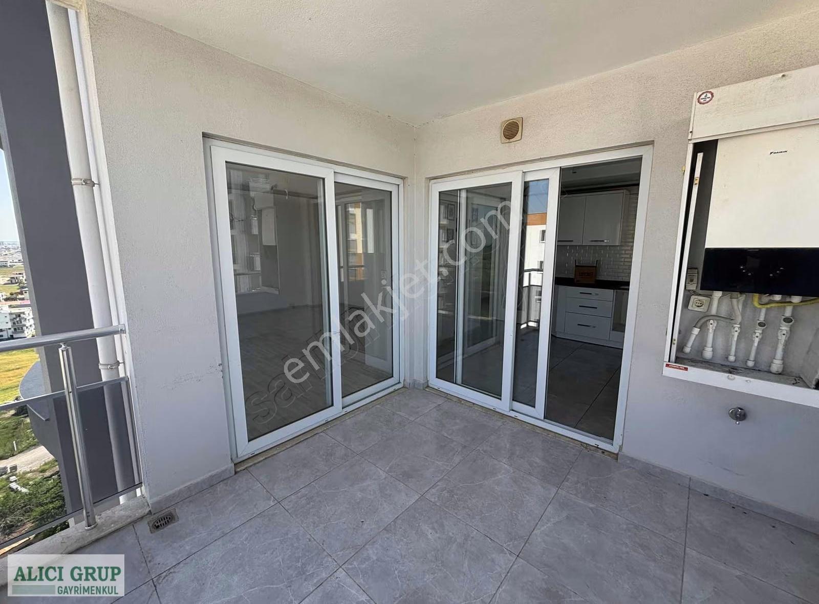 Stad Karşısı Tepe Nokta Geniş 3+1 Kapalı Mutfak Kiralık - Görsel 9