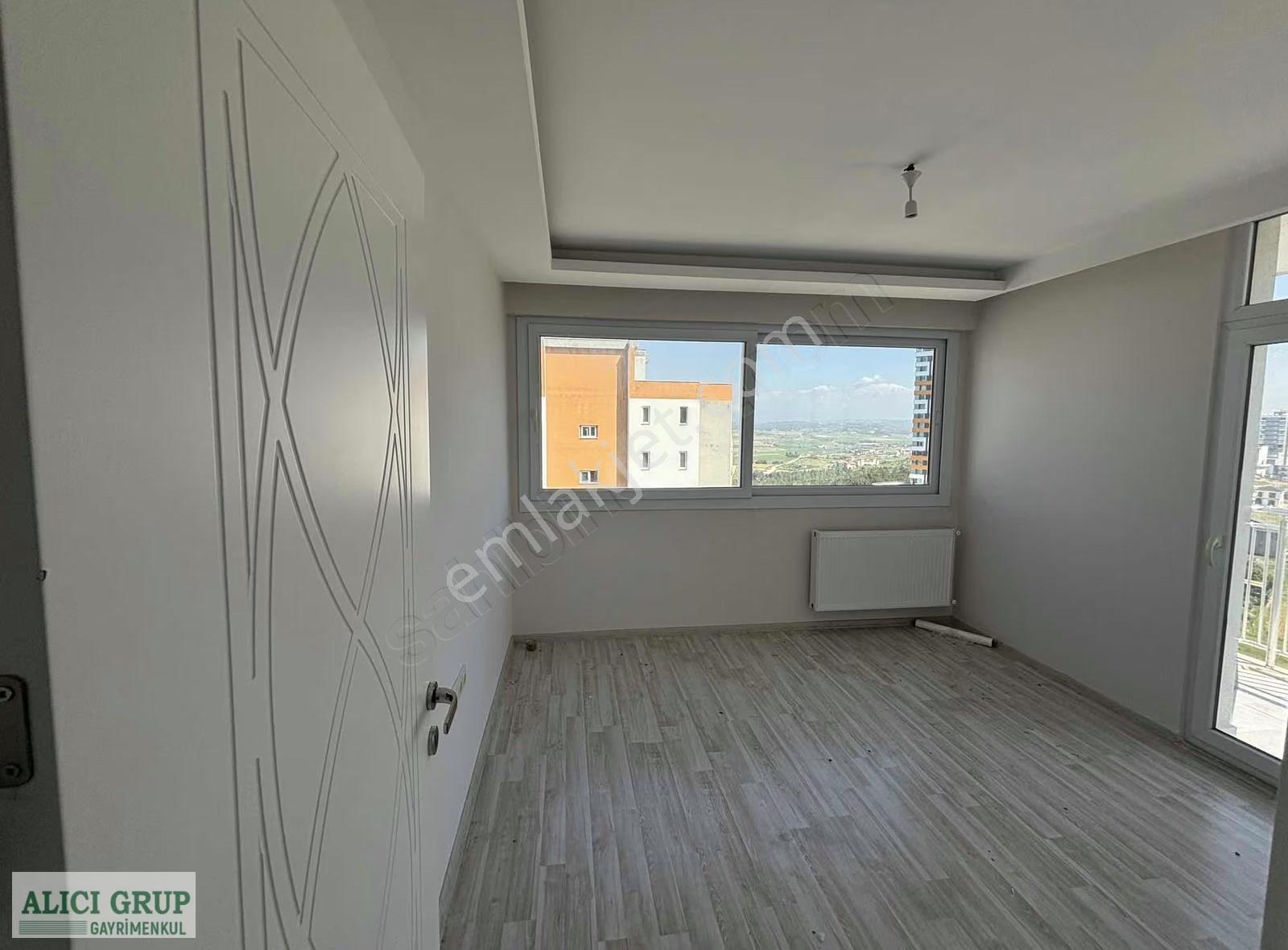 Stad Karşısı Tepe Nokta Geniş 3+1 Kapalı Mutfak Kiralık - Görsel 29