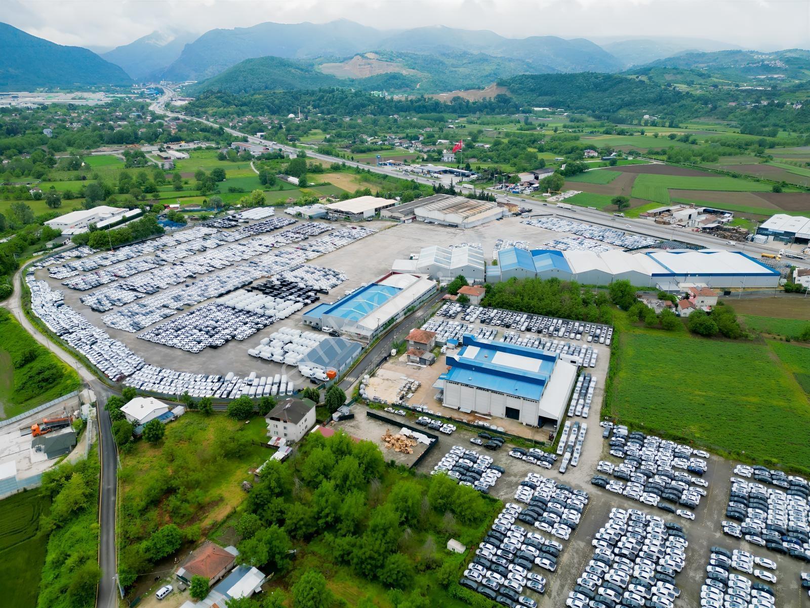 Ömer İnan Fabrikalar Bölgesi Reysaş Bitişiği Yatırımlık 2.155m²