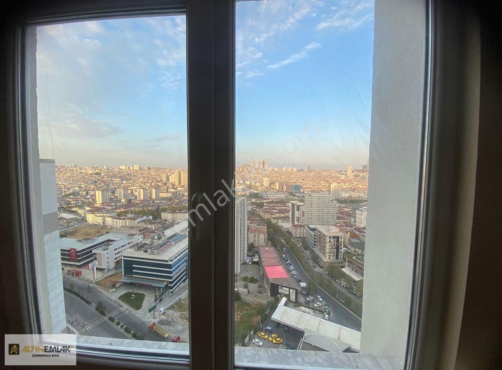 İnnovia 3 H Blok 22.kat Full Şehir Manzaralı Satılık 1+1