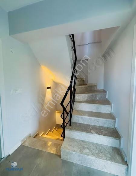 Karabiga Zeytinlik Mah.deniz Manzaralı 4+1 Tripleks Villa - Görsel 15
