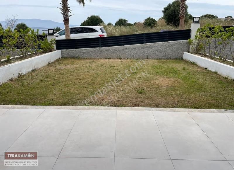 İzmir Çeşme Dalyan'da Ortak Havuzlu, Lüks 3+1 Eşyalı Rezidans - Görsel 9