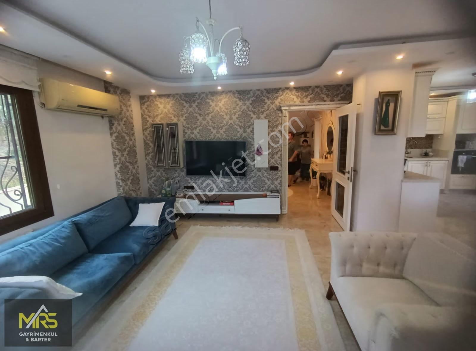Mrs Gayrimenkulden Mezitli Kuyuluk'ta Lüks 6+2 Tripleks Villa - Görsel 5
