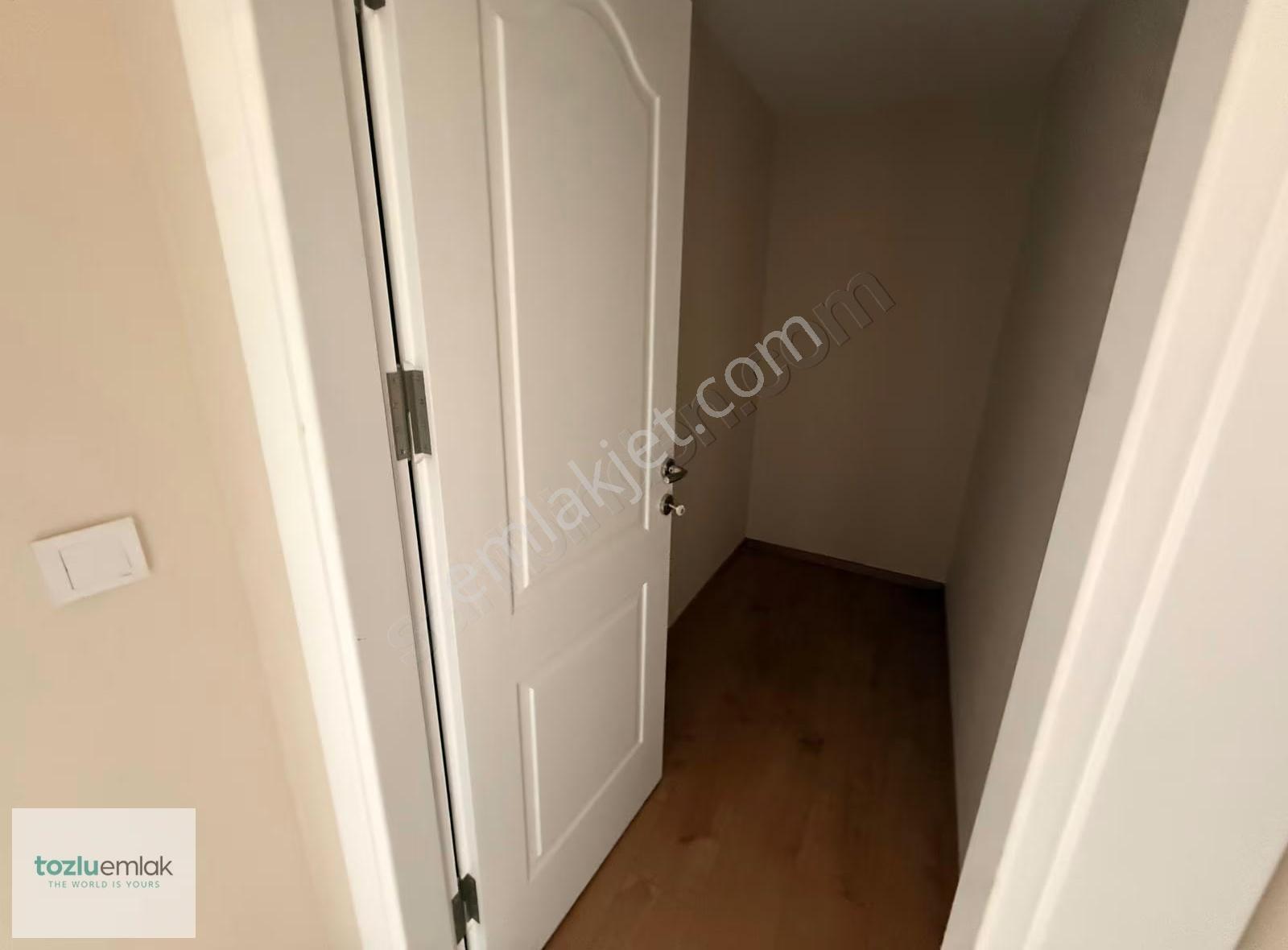 Körfez'de Panoramik Deniz Manzaralı 150 M² Geniş 2+1 Daire - Görsel 11