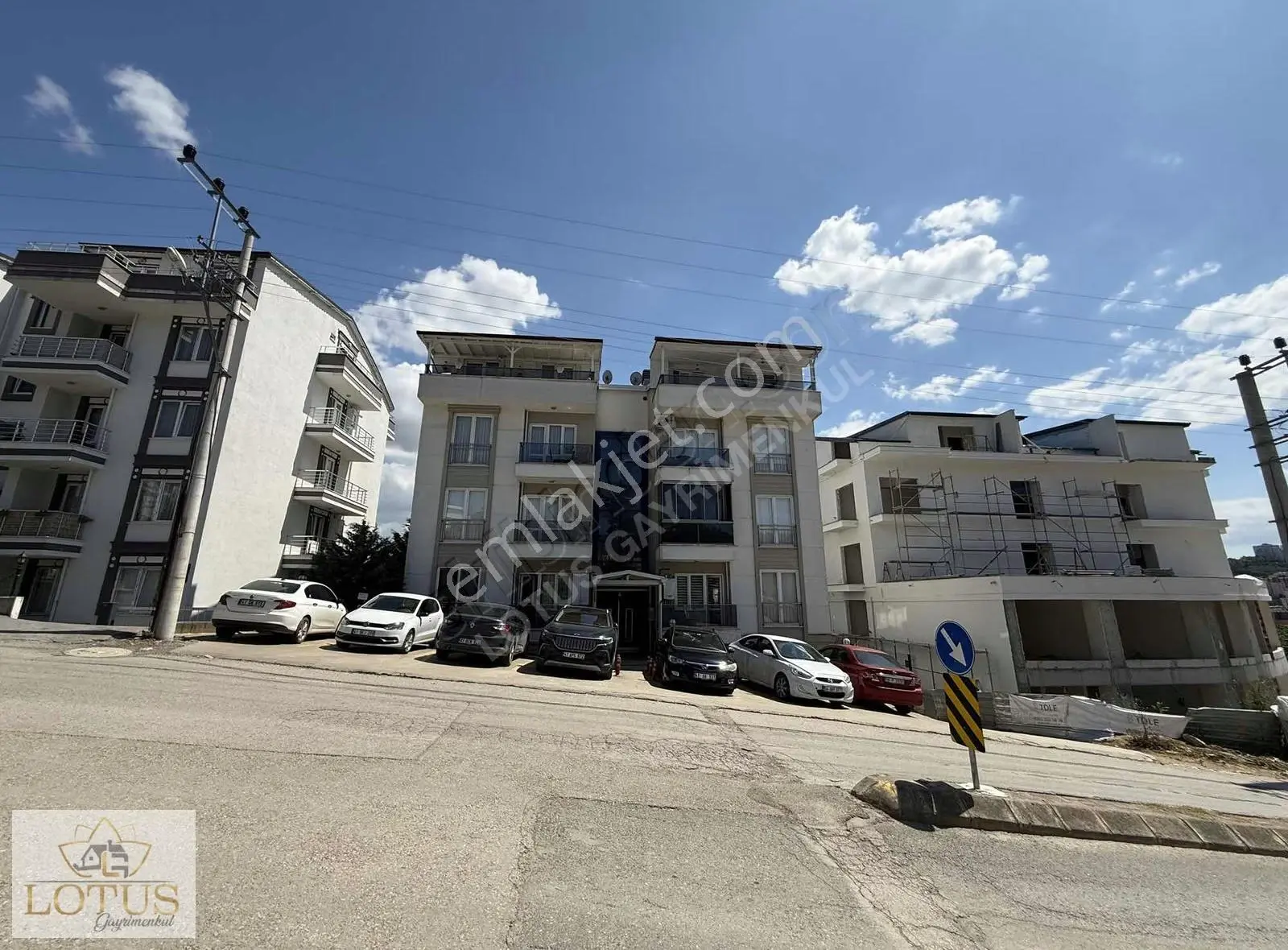 İzmit Şehir Hastanesi Karşısı Sarkent Evleri 2+1 Krediye Uygun