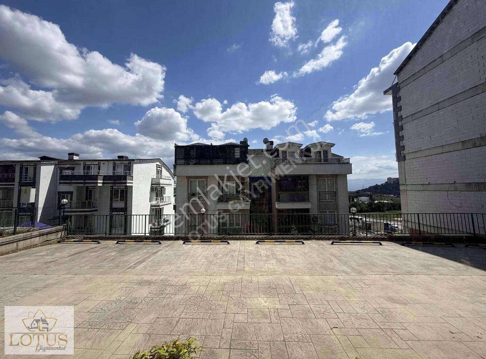 İzmit Şehir Hastanesi Karşısı Sarkent Evleri 2+1 Krediye Uygun - Görsel 25
