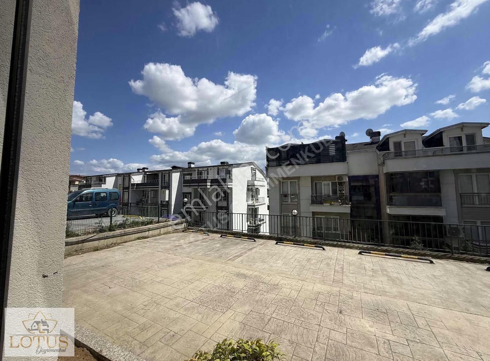İzmit Şehir Hastanesi Karşısı Sarkent Evleri 2+1 Krediye Uygun - Görsel 27