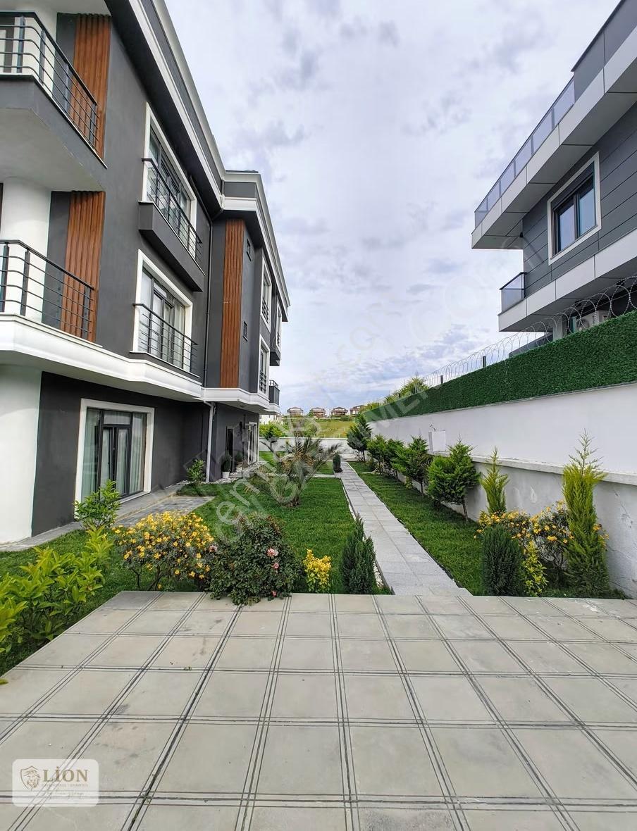 850m² Arsa İçinde Özel Yapım Lüks 5+3 Villa