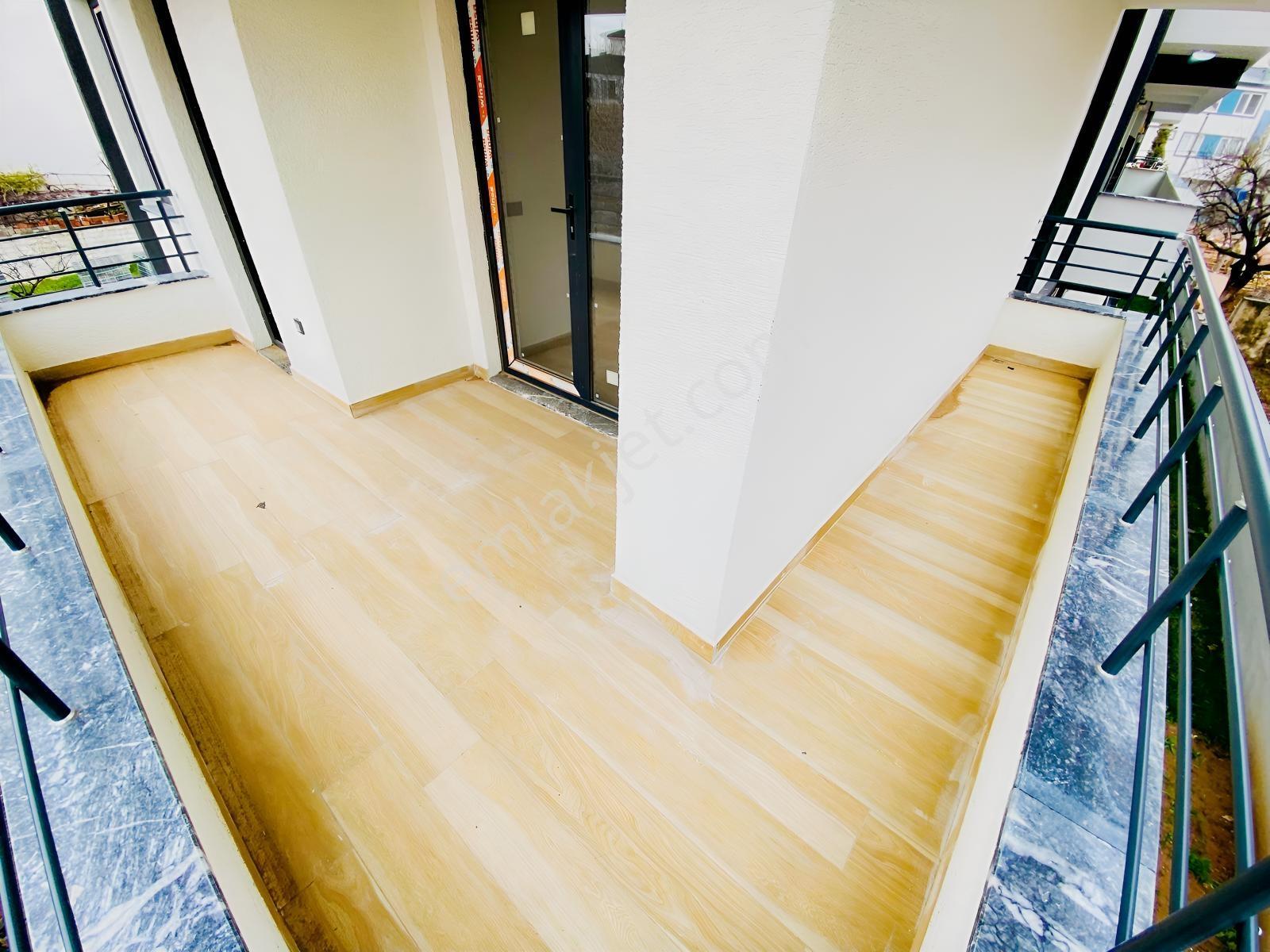 Gömeç Hastane Bölgesinde Muhteşem Ara Kat 2+1 Kiralık Daire - Görsel 24