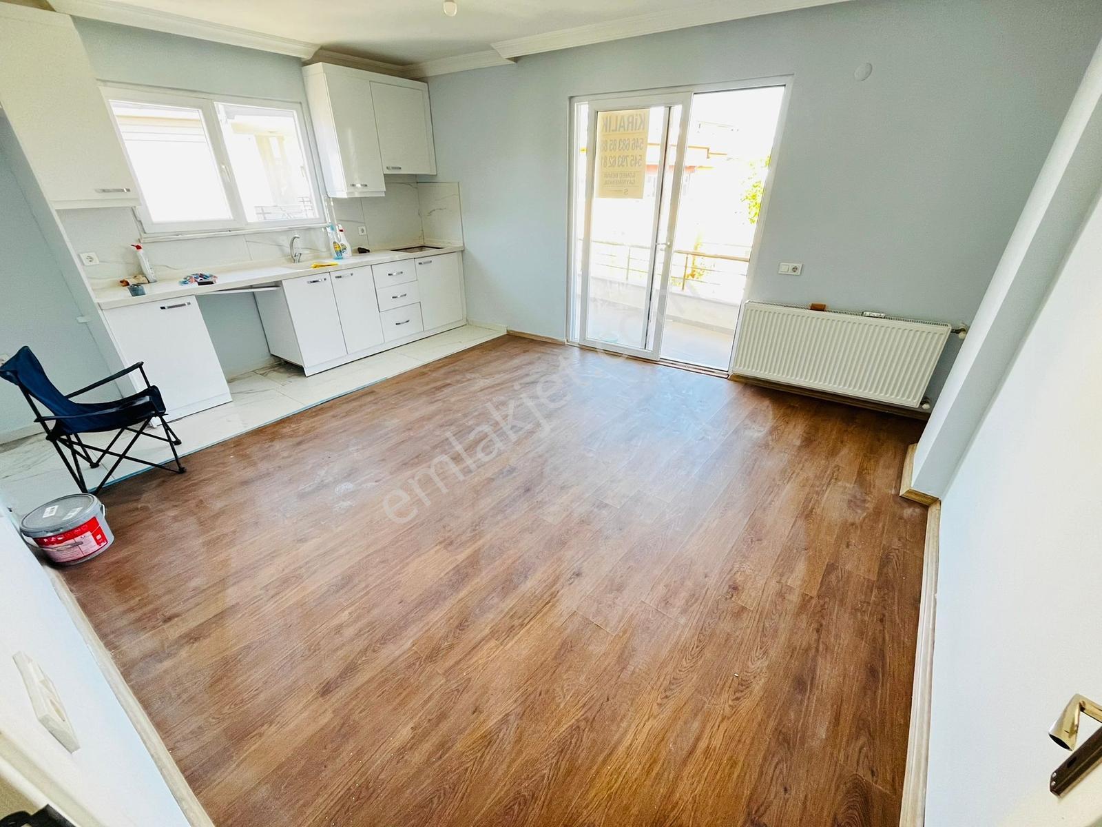 Gömeç Mithatpaşa Mah. 3. Kat 2+1 Açık Mutfak Kiralık Daire - Görsel 25