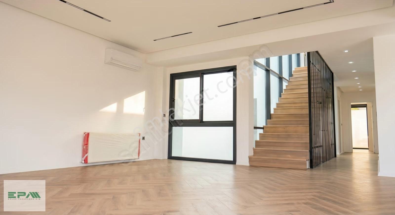 Villakent' Te Müstakil Havuzlu 8+2 Triplex Satılık Villa - Görsel 22
