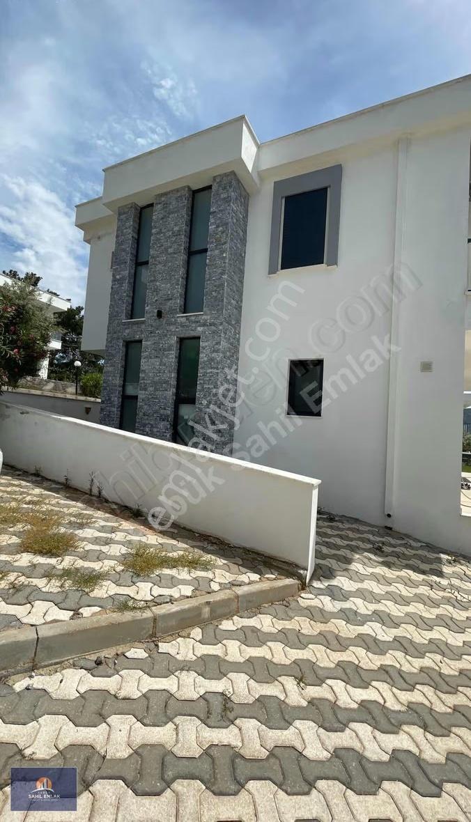 Dıdım Akbükte Havuzlu Site İçerisinde Satılık Lüks Villa! - Görsel 19