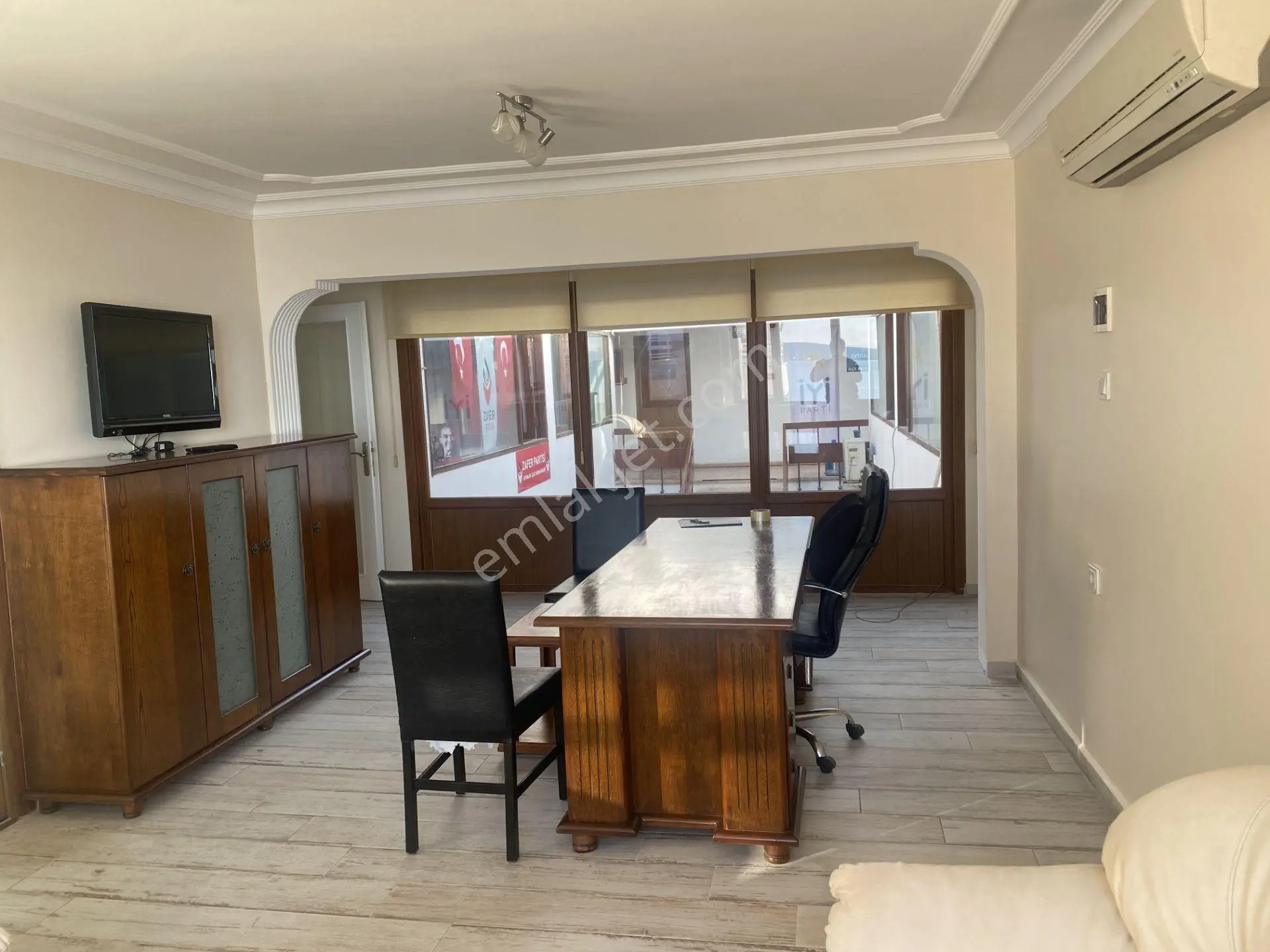 Balıkesir Ayvalık Ta Kiralık Ofis.eşyalı.deniz Manzaralı. - Görsel 3