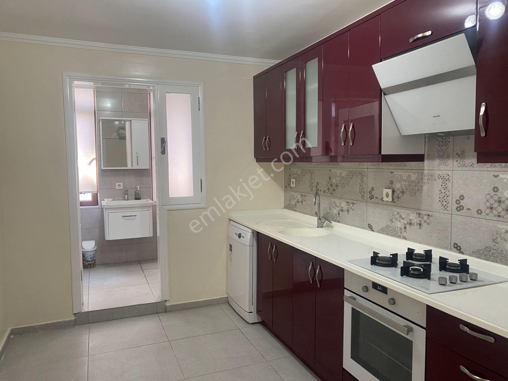Balıkesir Ayvalık Ta Kiralık Ofis.eşyalı.deniz Manzaralı. - Görsel 9