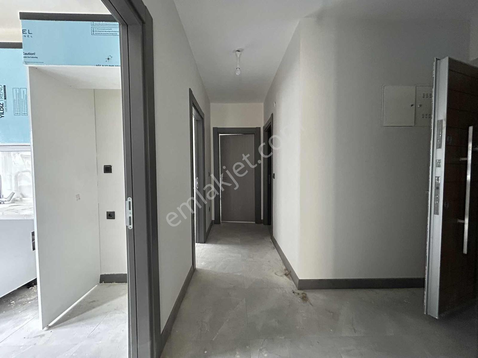 Tuzla Cami Mah. Sahilde Kaçırılmayacak 2+1 Kiralık Daire - Görsel 11
