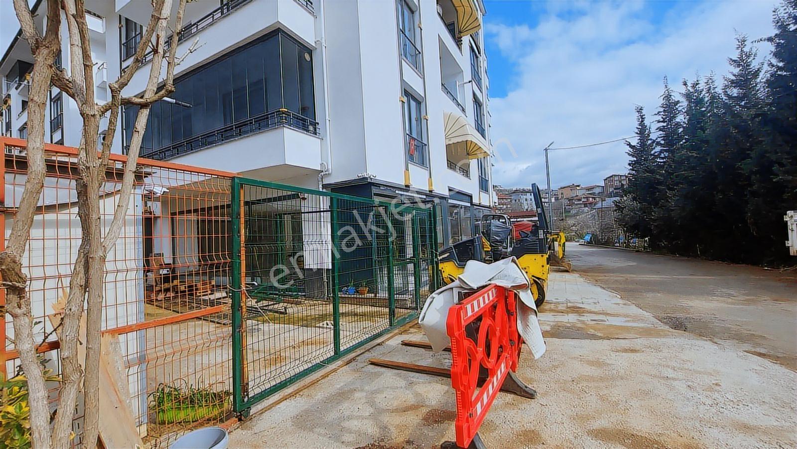 İzmit Kuruçeşme Hatipköy Mahallesi Satılık Değerli Dükkan - Görsel 14