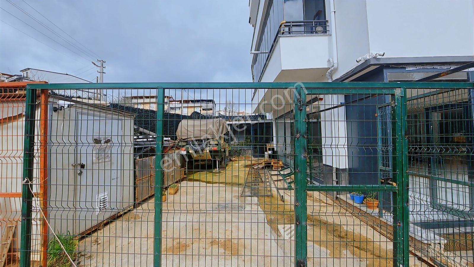 İzmit Kuruçeşme Hatipköy Mahallesi Satılık Değerli Dükkan - Görsel 16