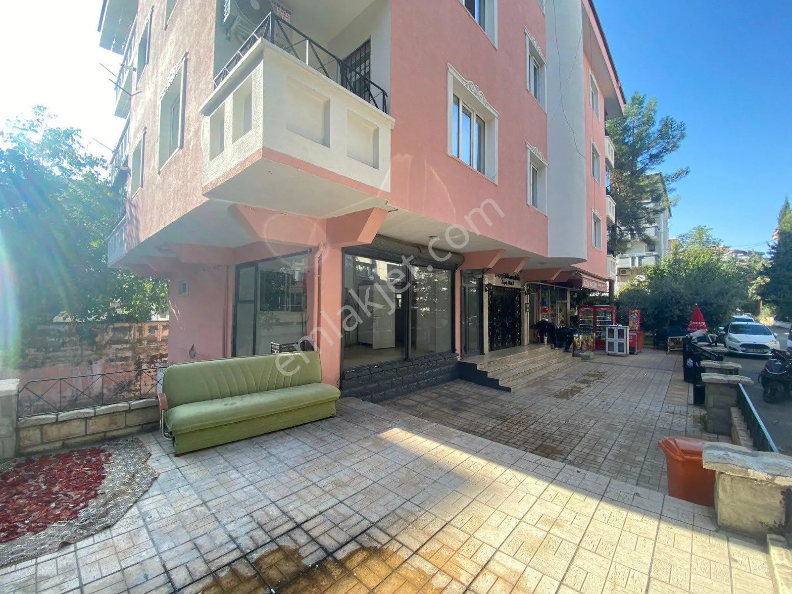 İskanlı Dükkan Tapulu Sahibinden Kiralık İş Yeri - Görsel 4