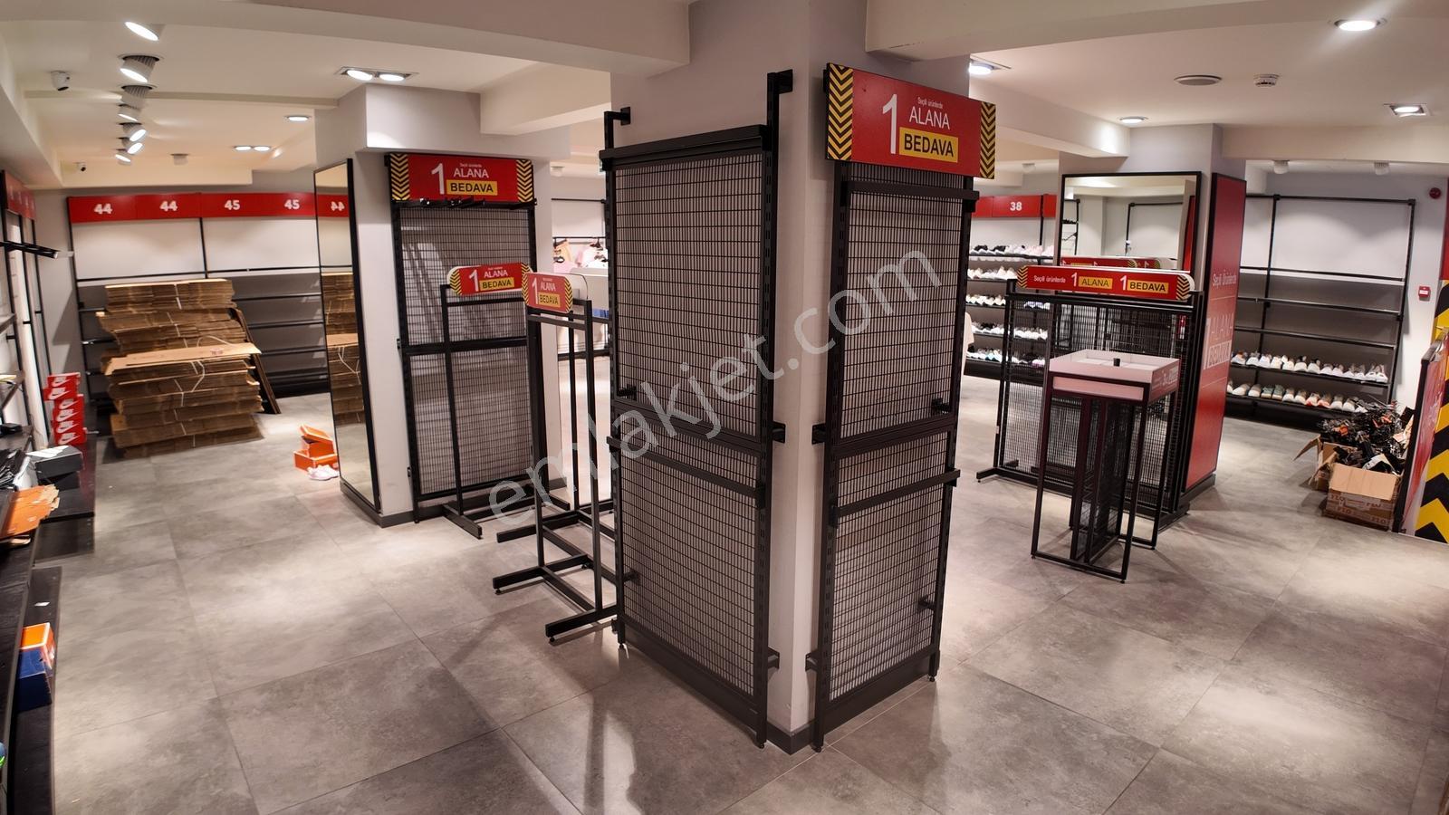 Bahçelievler E-5 Üzeri 500 M² Kiralık Dükkan / Mağaza - Görsel 12