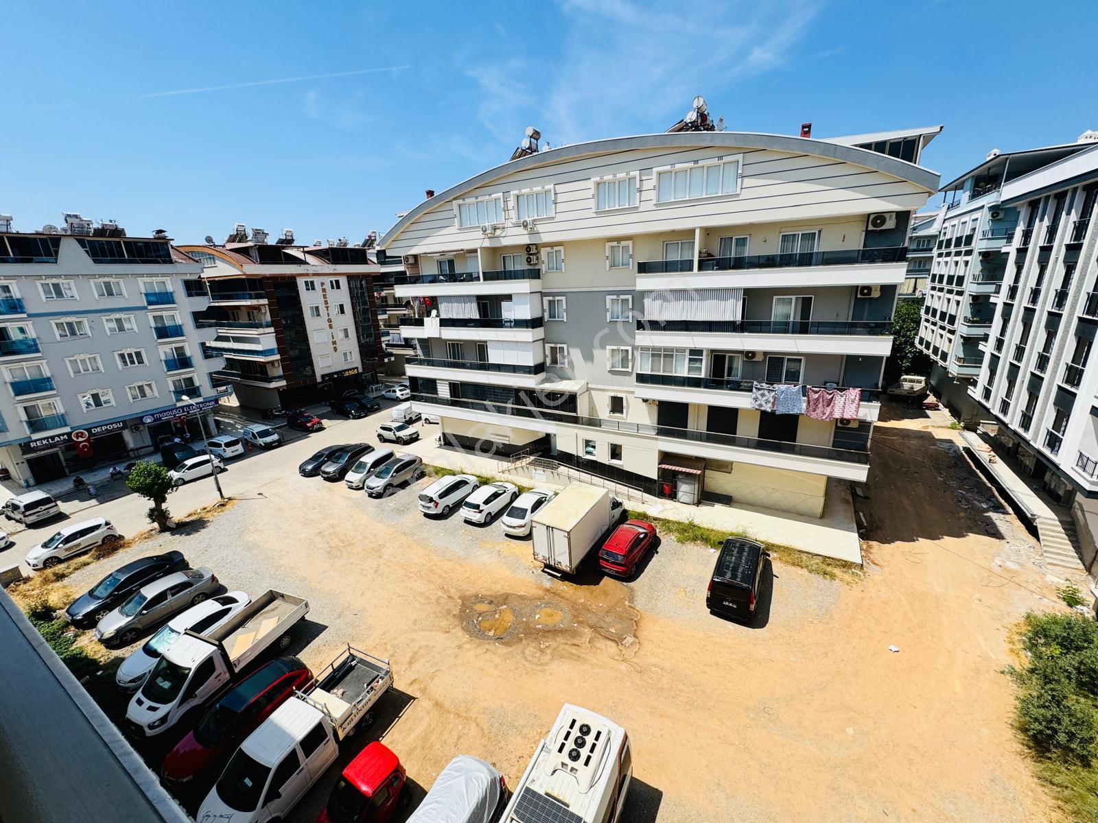 Didim Merkezde Masrafsız Hastane Ve Pazara Komşu 110 M2 Asansörlü 3+1 Ayrı Mutfak Kafa Daire - Görsel 12